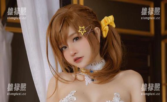 Azami的可爱写真大魔法：记你之前没见过的那种可爱照片！