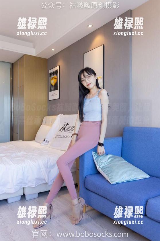 BoBoSocks袜啵啵 - 小甜豆美图，让超薄黑丝承包你对腿部的向往和清晰的想象！