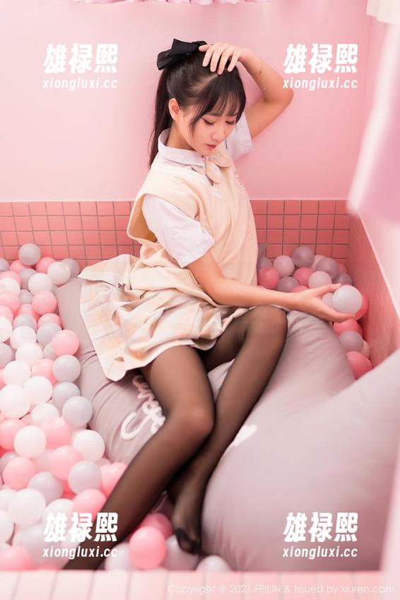 Feilin嗲囡囡 - 图集里辣么多长腿，史雯Swan是为了打破审美边界而生的吗？