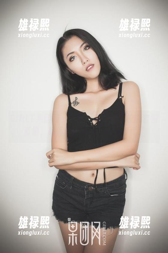 GIRLT果团网-莫雅淇 GIRLT果团网 - 看吧!莫雅淇的校服套图资源,搞得我都想重回古董时代了