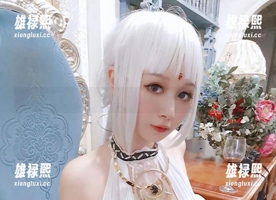 女友在作品集里的样子：PAKI草莓酱的搞怪分享时间