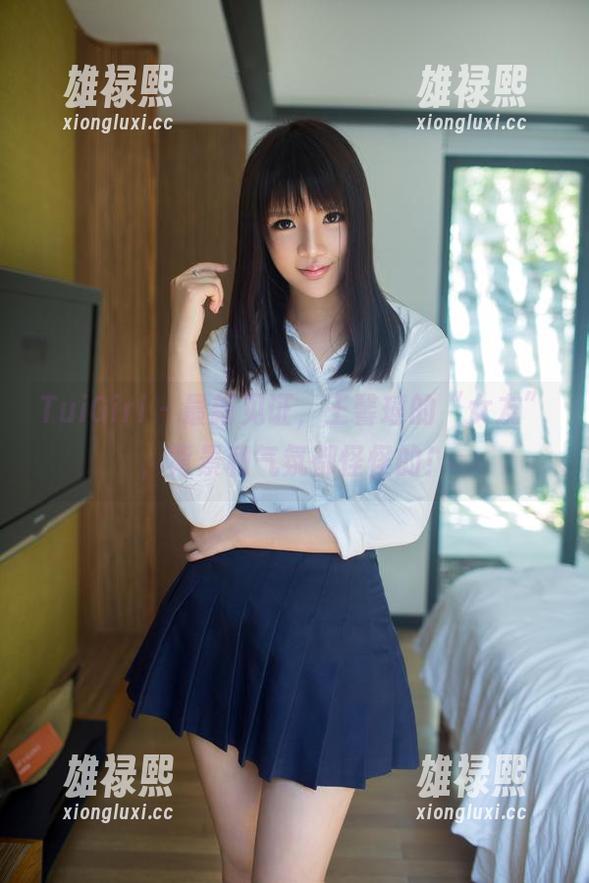 TuiGirl - 最新见证，王馨瑶的“女友”，背景和气氛都怪怪的！