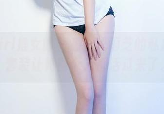 TuiGirl推女郎 - 看！冯雨芝的私房图集，套装让她整个人都活过来了。