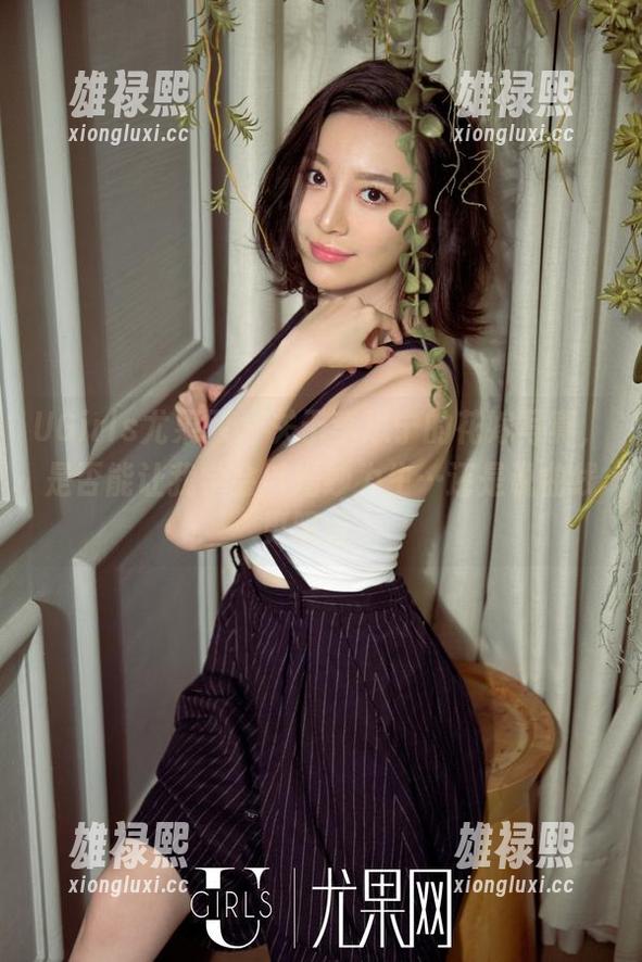UGirls尤果网 - 关于李思宁的花嫁写真，是否能让我学会以婚纱为生…还是说曲线更吸引？