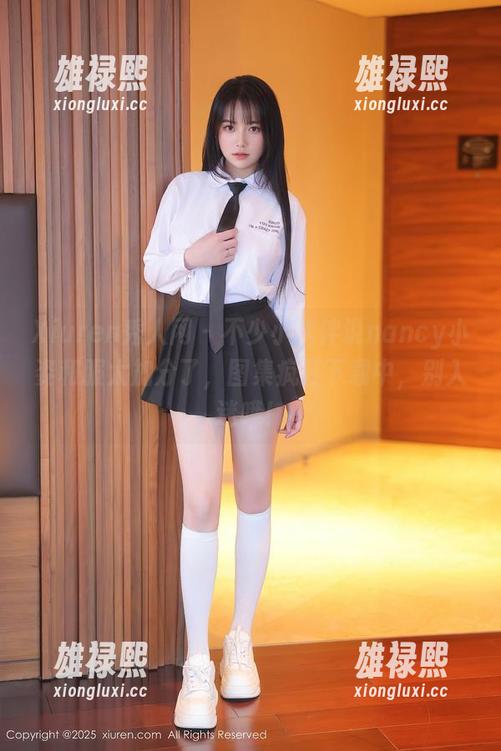 Xiuren秀人网 - 不少小伙伴说nancy小姿和服太加分了，图集疯狂下载中，别入迷哦！