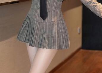Xiuren秀人网 - 妲己toxic的女仆转身：最新写真集仅煽情不露骨！