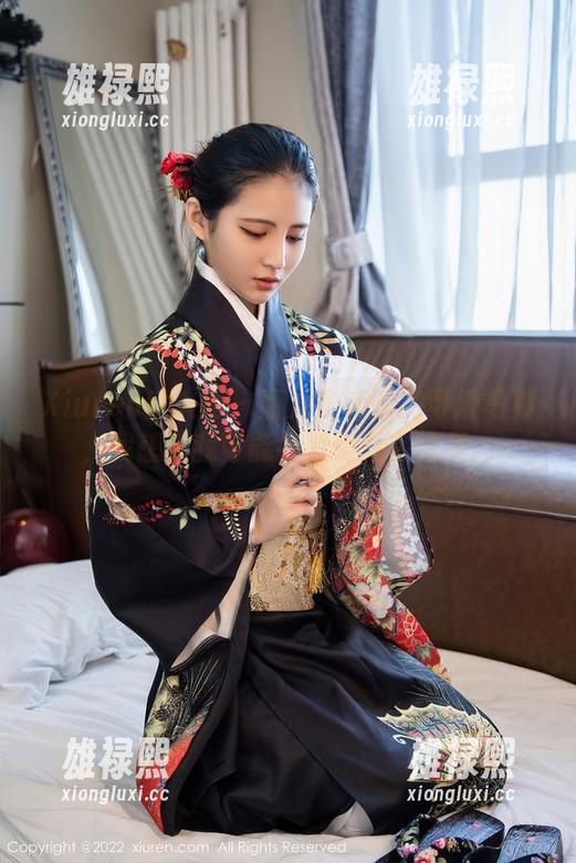 Xiuren秀人网 - 面对安沛蕾的可爱写真，我想说我可能会被萌死在这里。