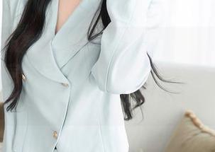 Xiuren秀人网 - 不得不说，沐子熙V的浴室私房作品，让我突然对洗澡这件事有了新的理解？！