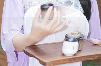 Xiuren秀人网 - 写真里的趁热拿铁latte和眼镜，一个比一个会搞事情。
