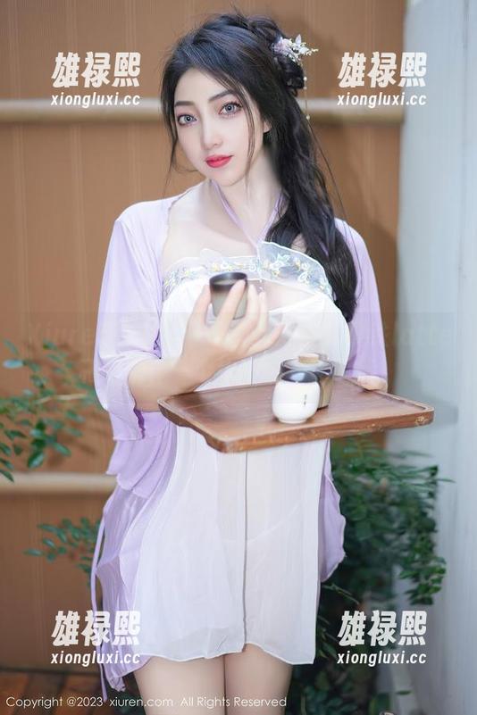 Xiuren秀人网 - 写真里的趁热拿铁latte和眼镜，一个比一个会搞事情。