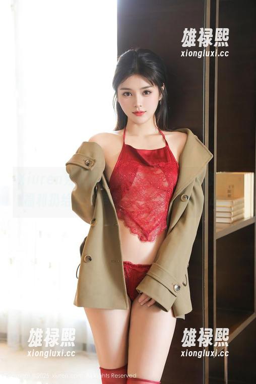 Xiuren秀人网 - 黄可Christine旅拍，福利扔给你，幸福感暴击！不服来战！