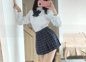 图片中，这蕾丝和nagisa魔物喵，让人想多了点。