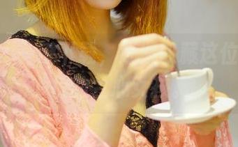 pans - 一键下载，赶紧收藏这位美得不行的兰心女孩。