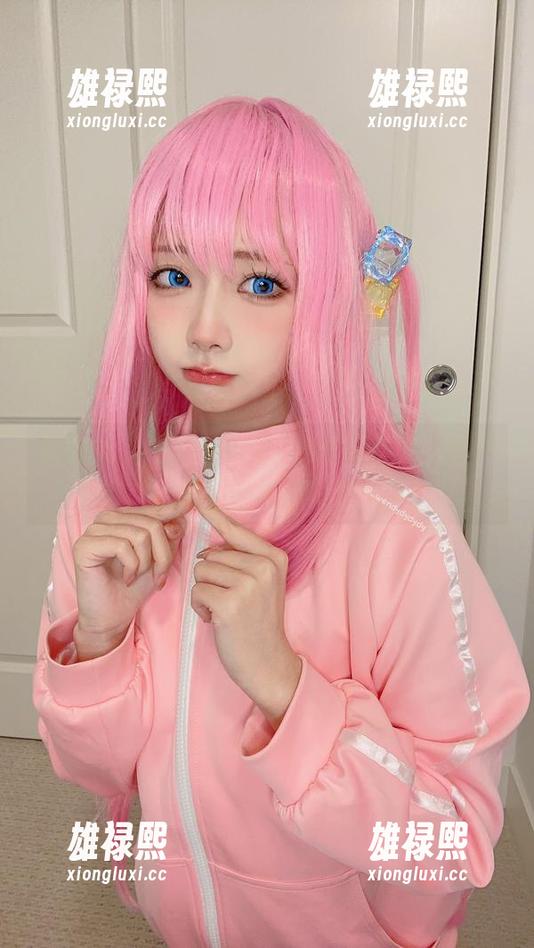 蛇女的个性，Wendy的作品精选，给你点不一样的视角