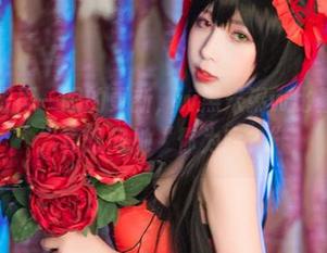 值得一眼再一眼的更新，w黑米粥w比基尼写真，真想问她“你为啥？”