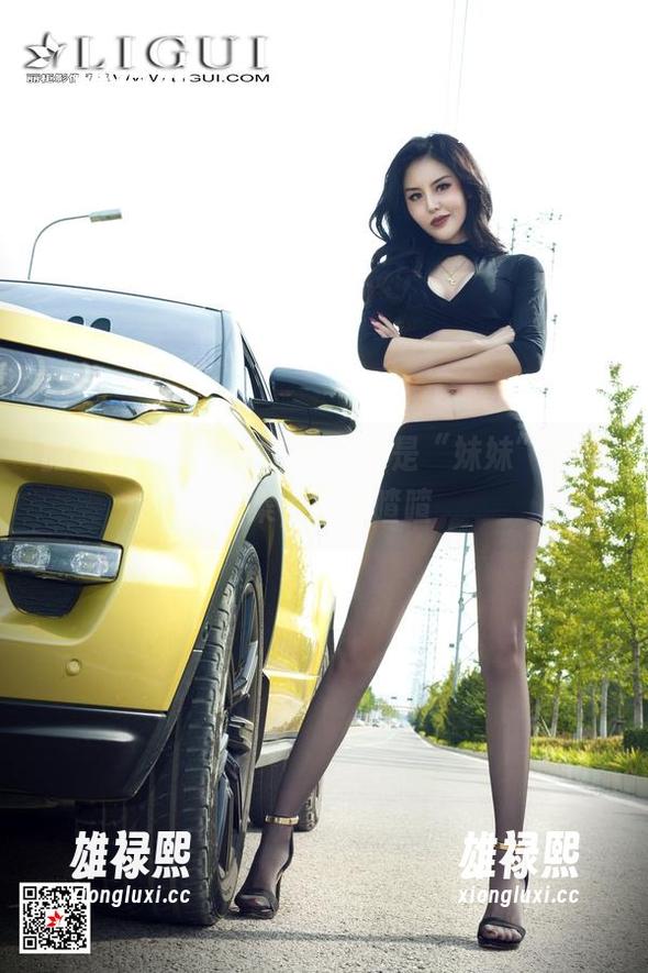 丽柜 - 小璐璐在分享：这是“妹妹”的写真集，叽叽喳喳