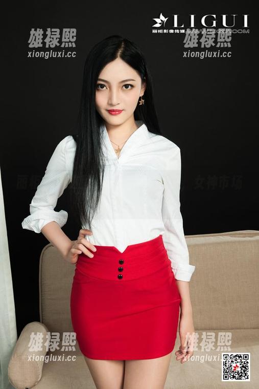 丽柜 - 精选图片大汇聚：英子，女神市场的无敌明星
