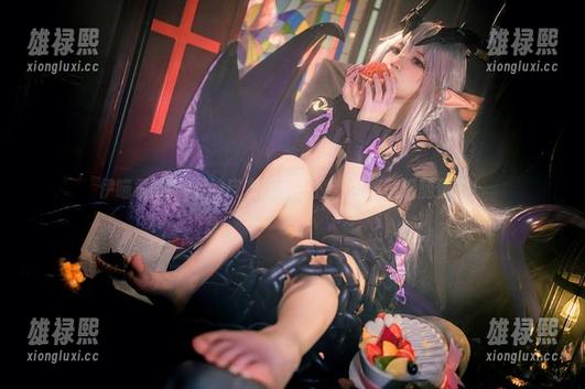 伊喵君_Nya的皮衣厚厚一叠：合集壁纸随便搬！