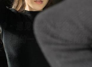 克拉女神 - 遇见汤怡的长腿图包，你一定会被资源里的一点一滴掳走所有心神。