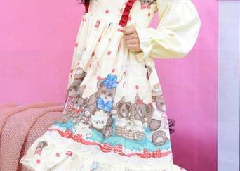 初夏女神 - 安妮的飞天计划：双手在剑上，脚踩美图，下载随意！