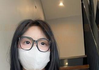 微密圈 - 可爱的肉巴带着最新的学姐套图，实在太有用了，偷偷分享给你们。