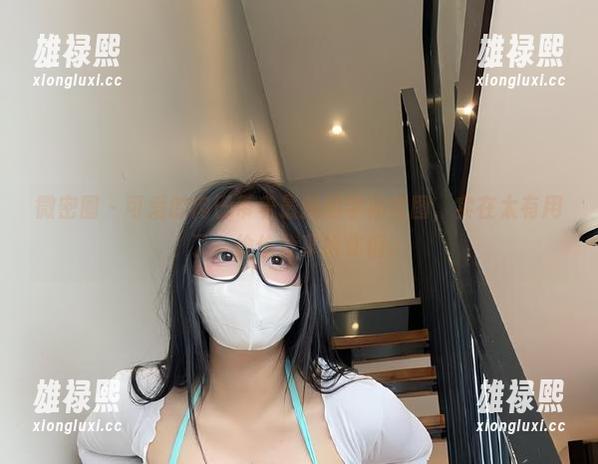可爱的肉巴 微密圈 - 可爱的肉巴带着最新的学姐套图,实在太有用了,偷偷分享给你们。