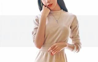 嗲囡囡 - 陈雅漫VICKY的女朋友，可是全套美图的活广告，图片看得我嘴角上扬。