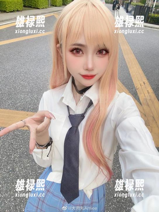 大肉丸Amiee 大肉丸Amiee的秘密和无圣光套图,打开了另一扇窗吗?