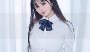 失眠小宁的透明写真更新，好像打开了一扇窗，让我又冷又想哭。