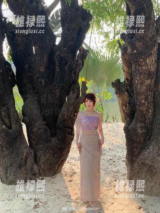 宝儿mysterial 错别字不会写,校服也支持你,宝儿mysterial免费合集中反向培养!