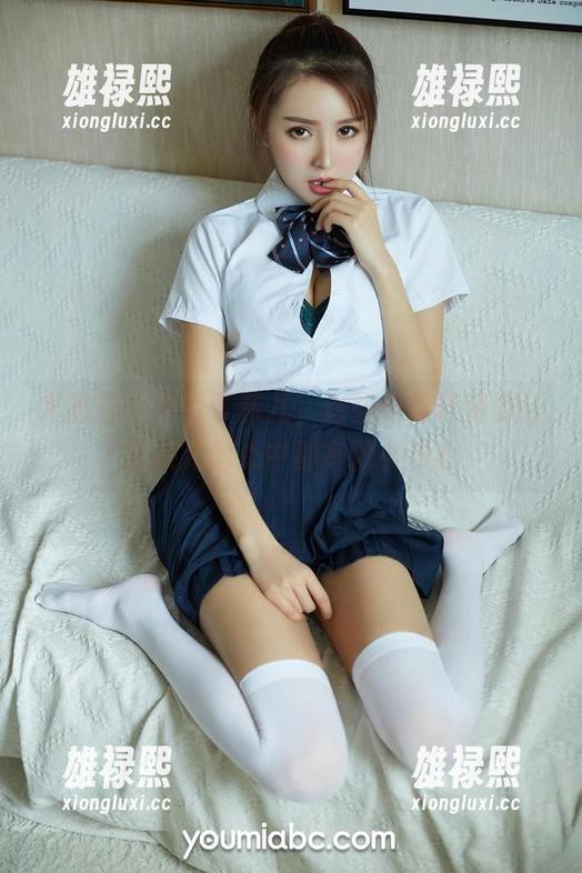 尤蜜荟-菲儿 尤蜜荟 - 多亏了菲儿,这些高跟鞋资源让女孩儿们心中都有颗小野心