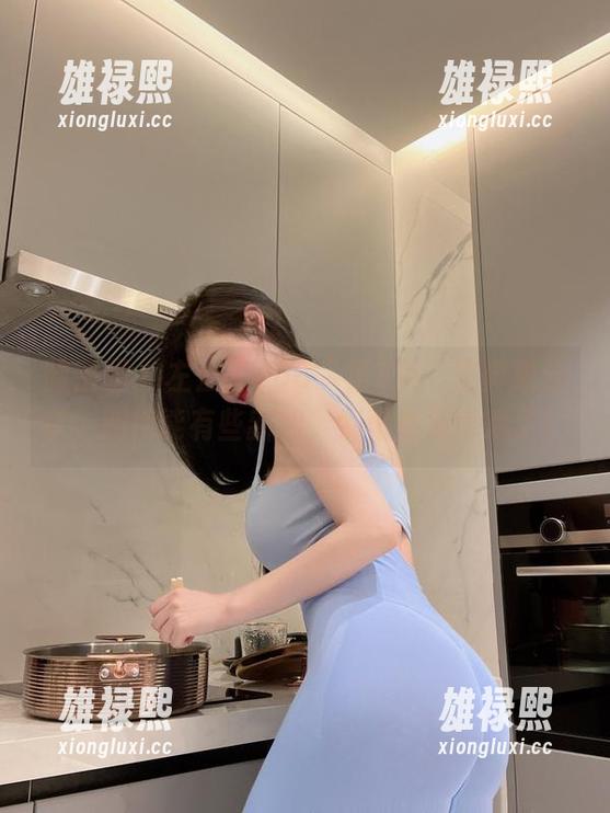 左公子666 微密圈 - 左公子666“第3版”写真集分享,期待能有些新招,别再重演老戏了!