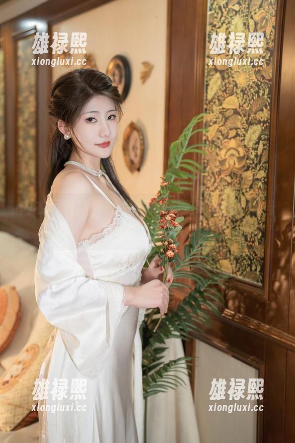 内衣写真陪伴的星澜是澜澜叫澜妹呀：当内裤成了我的inspiration…