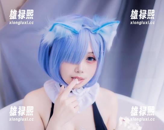 當末夜787穿上职业装，高清原图时刻显现出想加班的不舍……