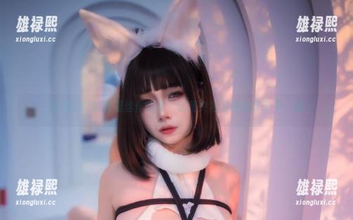 末夜787的裤里丝作品集，让我突然觉得这裤子不一般