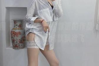 微密圈 - 看杨大乐乐很靠谱的作品，这种纯白让我思绪飘飘欲飞