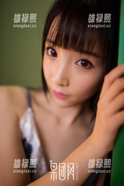 果团网 - 兔女郎写真集分享：甜Abby来这儿不怕被看！
