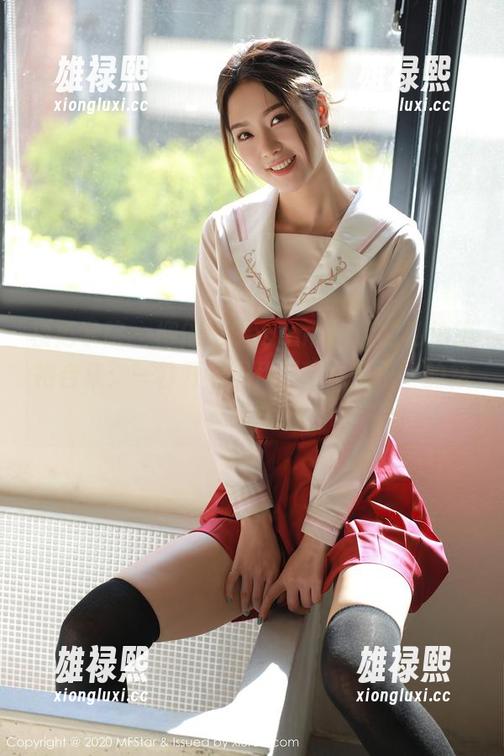模范学院 - 柳侑绮Sevenbaby的私拍旗袍合集：一秒开启现代版“贾宝玉”的穿衣模式！