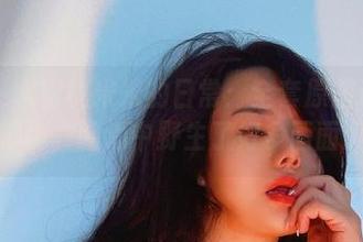 微密圈 - 水蜜桃米米的日常：全套原图让人停下脚步，脑海中野生了好多画面。