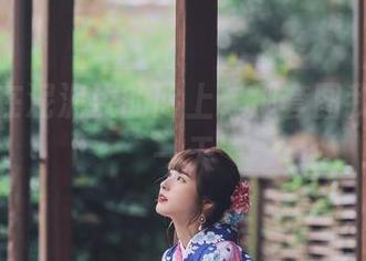 阳光洒在泥泥汝的脸上，那套图我能翻看一天