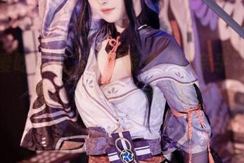 白莉爱吃巧克力给你带来“香奈乎”的原图，下载吧，别犹豫！