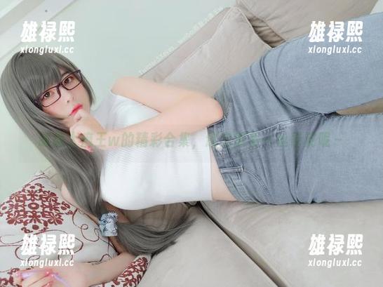 眼酱大魔王w的精彩合集，悠宝透着一丝俏皮呢～