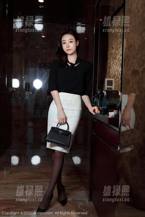 秀人网-Carol周妍希 秀人网 - 看!Carol周妍希的透明套图,高清画质让人目不暇接。
