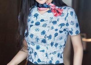 秀人网 - 看优酱的红裙最新写真集，脑海里忽然闪现裙子与椅子的深情对视。