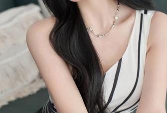 秀人网 - 女神林文文的写真集，资源让人直想捧回家！