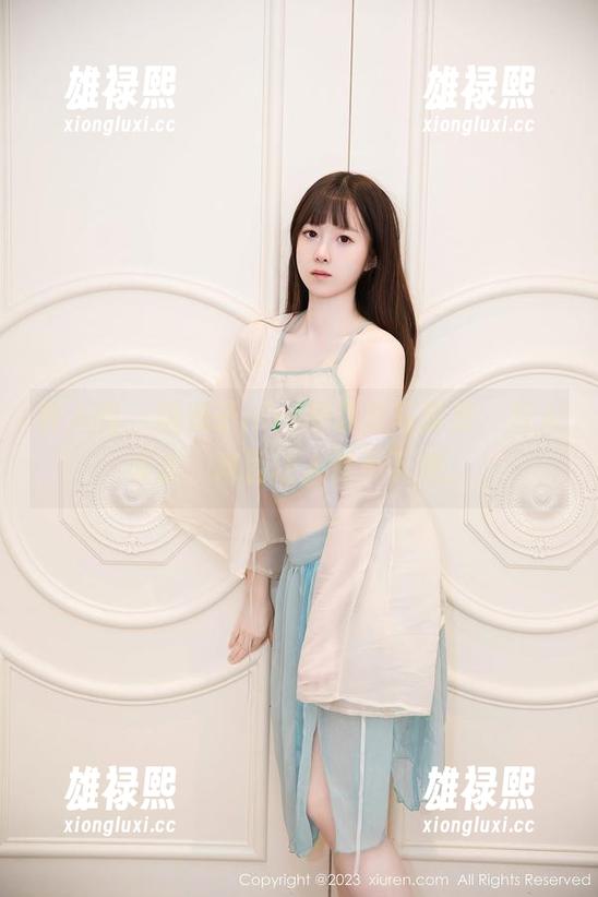 秀人网 - 糯美子nini的最新写真集，双人姿态，简直让人停不下来。