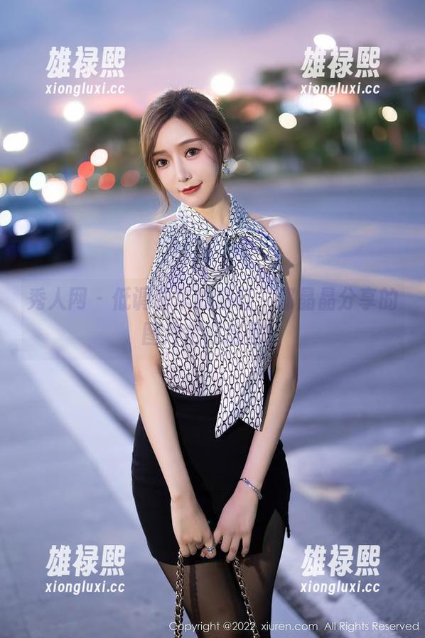 秀人网 - 低调奢华的浴缸，邹晶晶分享的图片全在这里！