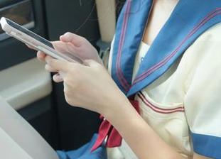 紧急企划 - 小婕的女仆装，私拍里竟然也能有“家”味