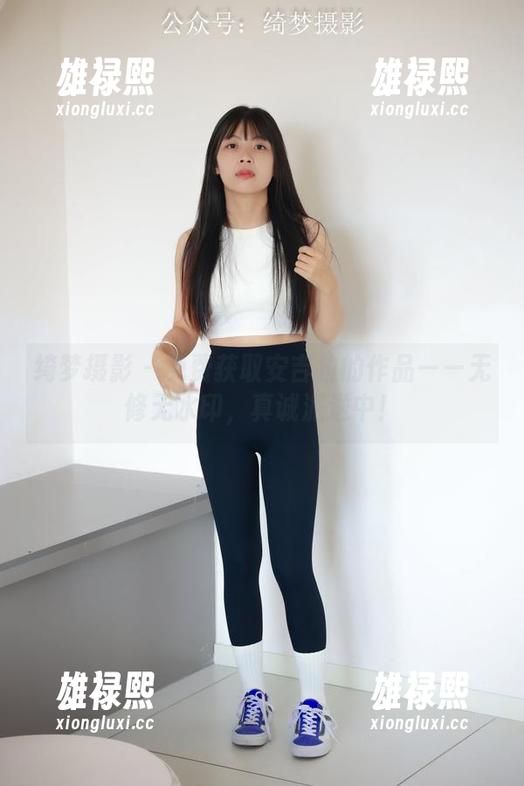 绮梦摄影 - 免费获取安吉拉的作品——无修无水印，真诚派送中！