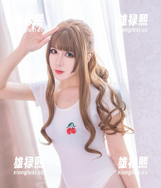 美图日常！羊大真人私拍：哪怕是毒苹果，也能让你爱上。